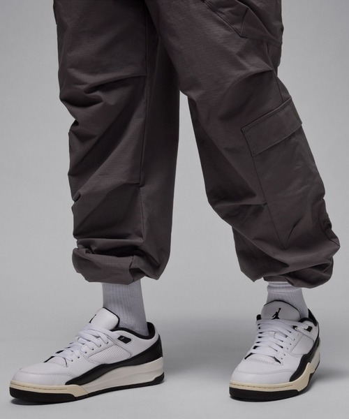 JORDAN BRAND(ジョーダンブランド)の「ジョーダン フライト メンズ ユーティリティ パンツ / Jordan Flight Men's Utility Pants HV0530-068 Iron Grey(その他パンツ・メンズ・グレー系その他・S/M/L/2XL/XL)」の8枚目の写真