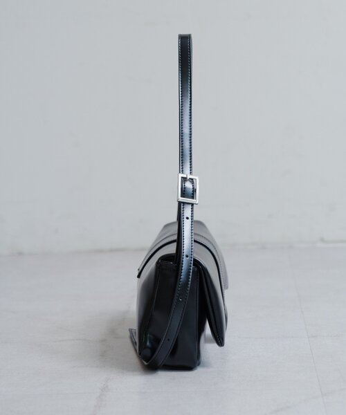 Kastane（カスタネ）の「【新色追加/2WAY/500mlペットボトル収納可】フラップワイドマルチBAG（トートバッグ・レディース・ベージュ/ブラック/アイボリー・FREE）」の21枚目の写真