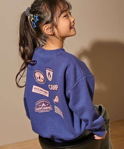 devirock（デビロック）の「デビラボ プリント 裏起毛 BIGシルエットトレーナー（スウェット・キッズ・ピンク系1/ブルー系1/ピンク系2/ブラック系1/グレー系1/ブラック系3/グリーン系2/ベージュ系2/ブラック系2/グリーン系1/ベージュ系1/ブラック系4/ブルー系2/グレー系2・90cm/100cm/110cm/120cm/130cm/140cm/150cm/160cm）」の11枚目の写真