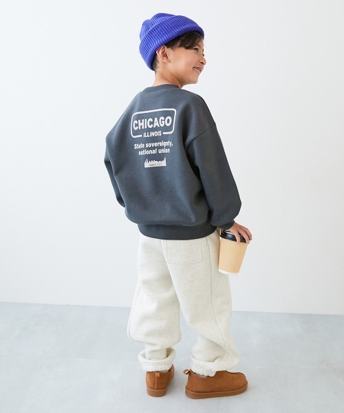 devirock（デビロック）の「デビラボ プリント 裏起毛 BIGシルエットトレーナー（スウェット・キッズ・ピンク系1/ブルー系1/ピンク系2/ブラック系1/グレー系1/ブラック系3/グリーン系2/ベージュ系2/ブラック系2/グリーン系1/ベージュ系1/ブラック系4/ブルー系2/グレー系2・90cm/100cm/110cm/120cm/130cm/140cm/150cm/160cm）」の16枚目の写真