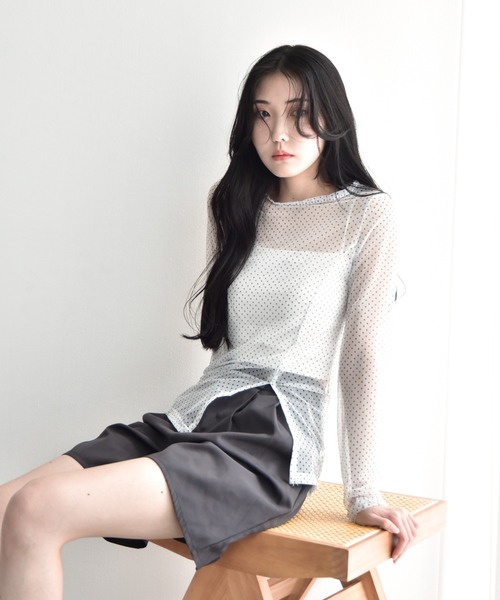 Y/lim(イリム)の「シアードット裾スリットTシャツ(Tシャツ/カットソー・レディース・オフホワイト/ブラック・FREE)」の18枚目の写真