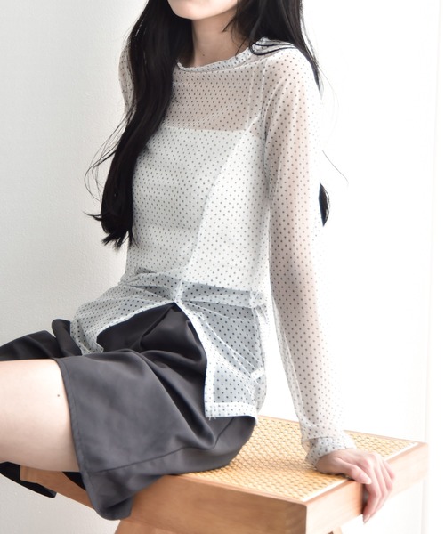 Y/lim(イリム)の「シアードット裾スリットTシャツ(Tシャツ/カットソー・レディース・オフホワイト/ブラック・FREE)」の21枚目の写真