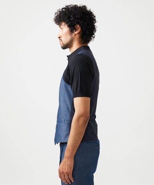 MICHEL KLEIN HOMME (ミッシェルクランオム)の「【セットアップ】デニム調リバーシブルベスト(ベスト・メンズ・ブルー/ブラック・MEDIUM/LARGE/X-LARGE)」の7枚目の写真