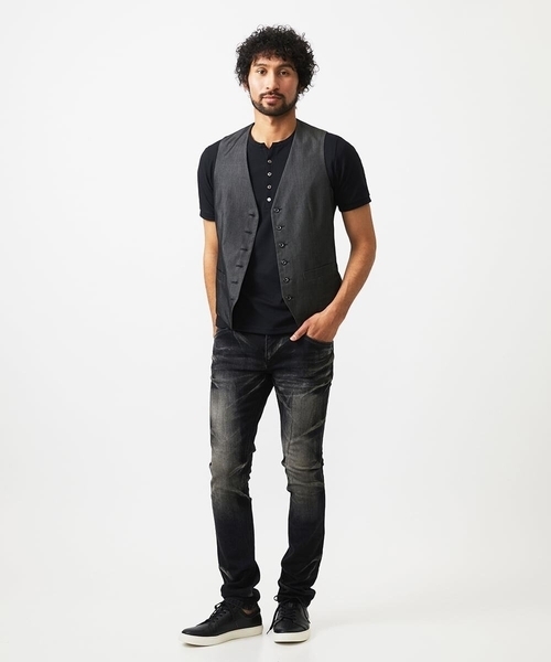 MICHEL KLEIN HOMME (ミッシェルクランオム)の「【セットアップ】デニム調リバーシブルベスト(ベスト・メンズ・ブルー/ブラック・MEDIUM/LARGE/X-LARGE)」の21枚目の写真