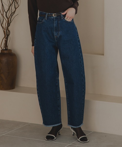 Petitjo（プッチージョ）の「小さいサイズ　カーブデニムパンツ（セットアップ対応・上下別売り）　低身長さん・小柄女性（デニムパンツ・レディース・ライトブルー/ネイビー・PSS/PS/PM/PL）」の2枚目の写真