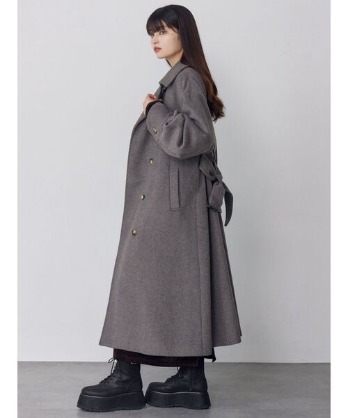 MURUA（ムルーア）の「スタンドネックダブルカラーコート（ステンカラーコート・レディース・グレー/キャメル/カーキ/ブラック・2/1）」の17枚目の写真
