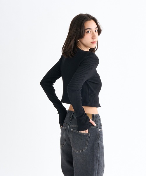 ROXY(ロキシー)の「BOOGIE /ロキシークロップド丈キャミソール・カーディガン2点セットアンサンブル(カーディガン/ボレロ・レディース・ブラック/グレー/パープル・LARGE)」の9枚目の写真