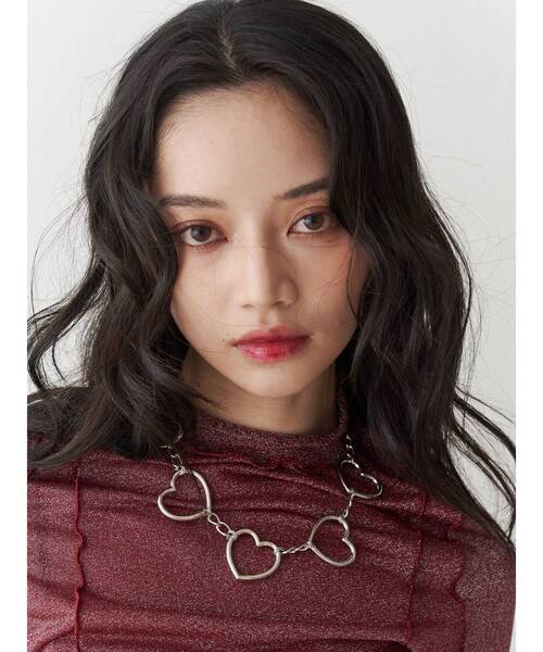 jouetie(ジュエティ)の「ビッグハートモチーフネックレス(ネックレス・レディース・シルバー・FREE)」の2枚目の写真