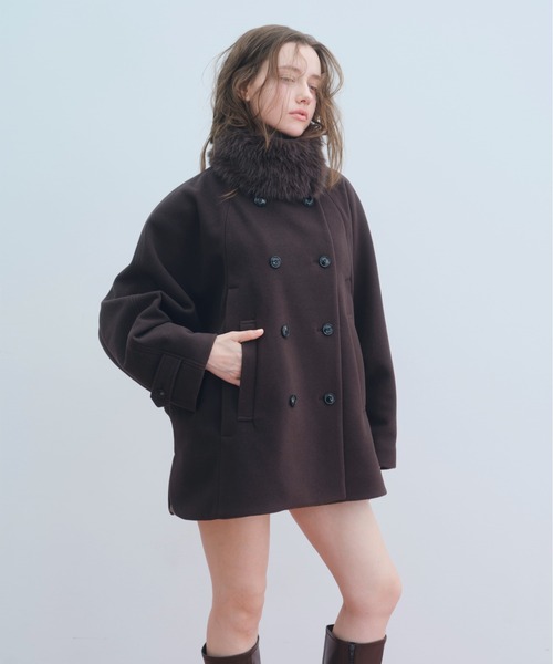 Heather（ヘザー）の「3WAYカラーケープコート　587551（ステンカラーコート・レディース・グレイッシュベージュ/ブラウン/アイボリー・FREE）」の2枚目の写真