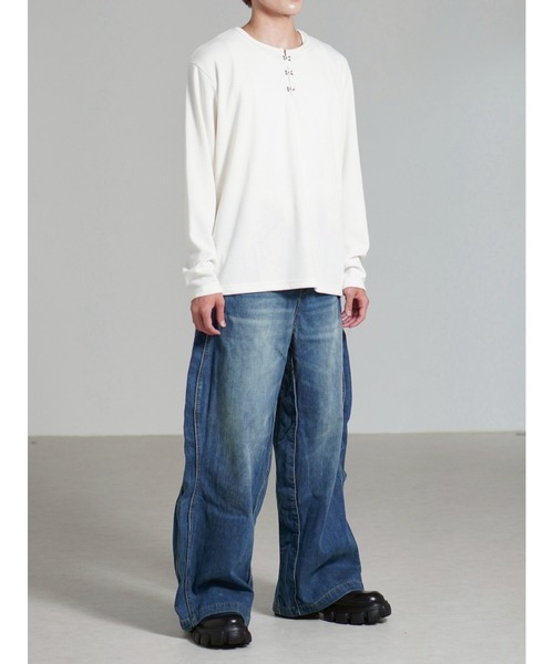 Chikashitsu +(チカシツプラス)の「【Chikashitsu +】front hook long sleeve knit / 【チカシツプラス】フロントフック長袖ニット(ニット/セーター・メンズ・ブラウン/アイボリー/チャコール/ブラック・ONE SIZE)」の21枚目の写真