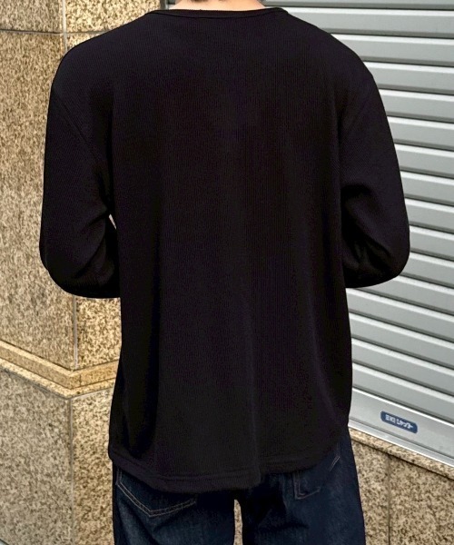 Chikashitsu +(チカシツプラス)の「【Chikashitsu +】front hook long sleeve knit / 【チカシツプラス】フロントフック長袖ニット(ニット/セーター・メンズ・ブラウン/アイボリー/チャコール/ブラック・ONE SIZE)」の14枚目の写真