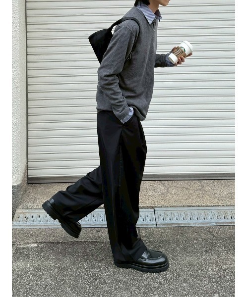 Chikashitsu +(チカシツプラス)の「【Chikashitsu +】front hook long sleeve knit / 【チカシツプラス】フロントフック長袖ニット(ニット/セーター・メンズ・ブラウン/アイボリー/チャコール/ブラック・ONE SIZE)」の18枚目の写真