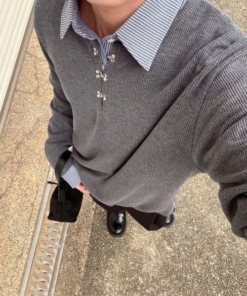Chikashitsu +(チカシツプラス)の「【Chikashitsu +】front hook long sleeve knit / 【チカシツプラス】フロントフック長袖ニット(ニット/セーター・メンズ・ブラウン/アイボリー/チャコール/ブラック・ONE SIZE)」の6枚目の写真
