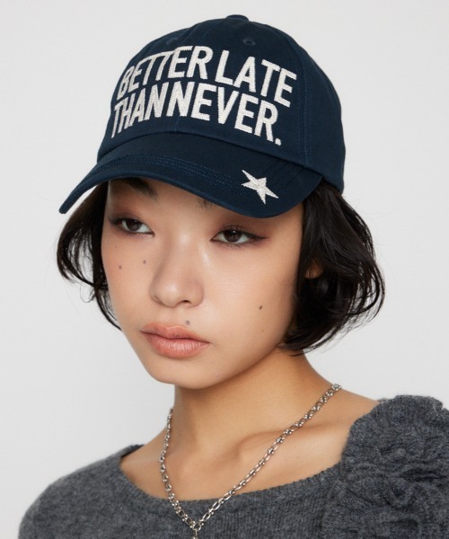 LAGUA GEM（ラグアジェム）の「EMBROIDERY キャップ（キャップ・レディース・カーキ/チャコールグレー/ネイビー・FREE）」の3枚目の写真