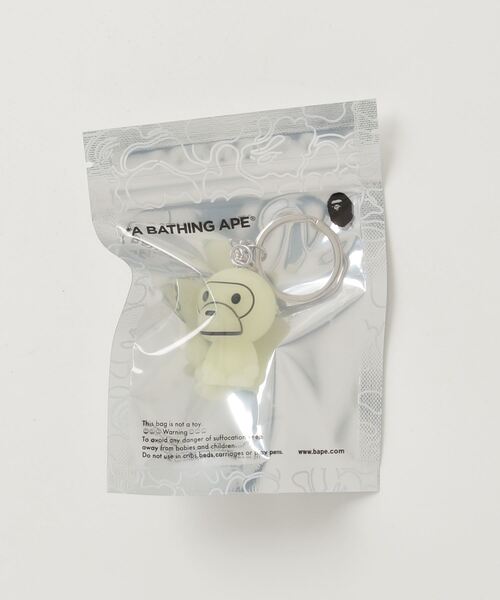 ミニー新品タグ付き BABY MILO × A BATHING GLOW IN THE DARK BABY MILO KEYCHAIN（キーホルダー）｜A BATHING APE