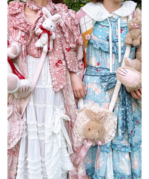 バラ園うさぎプリントヨークワンピース（ワンピース）｜PINK HOUSE