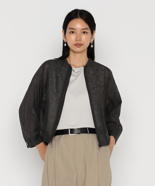 Gabardine K.T（ギャバジンケーティー）の「綿麻からみ 麻メッシュブルゾン（ブルゾン・レディース・ベージュ/グレー・9号）」の8枚目の写真