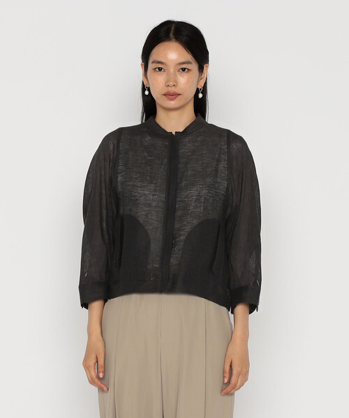 Gabardine K.T（ギャバジンケーティー）の「綿麻からみ 麻メッシュブルゾン（ブルゾン・レディース・ベージュ/グレー・9号）」の13枚目の写真