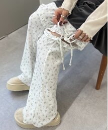 w closet | リボンフリルパンツ(その他パンツ)