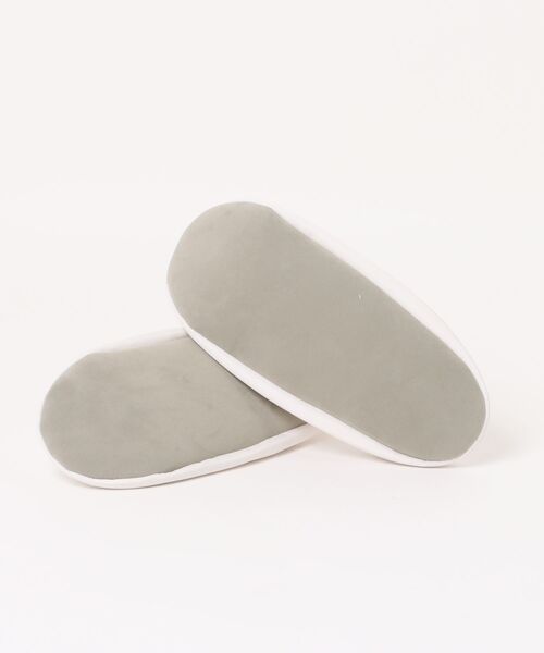 ACCOMMODE(アコモデ)の「【ひつじのショーン】トラベルスリッパ(ルームシューズ/スリッパ・レディース・アイボリー/ベージュ・FREE)」の4枚目の写真