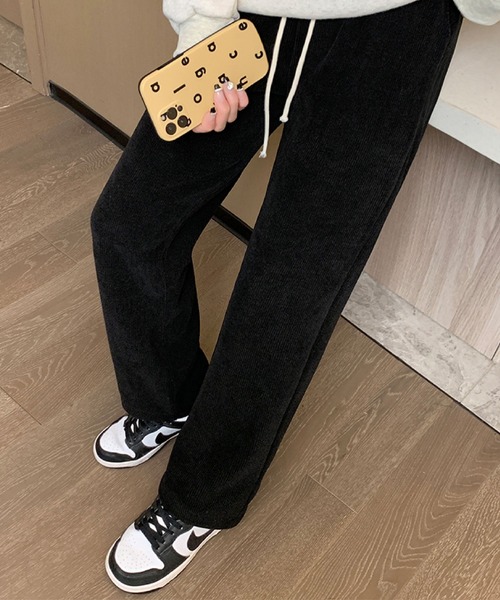 2ly2(トゥーリートゥー)の「コーデュロイ風ワイドパンツ(その他パンツ・レディース・ブラック/グレー/オレンジ・FREE)」の5枚目の写真