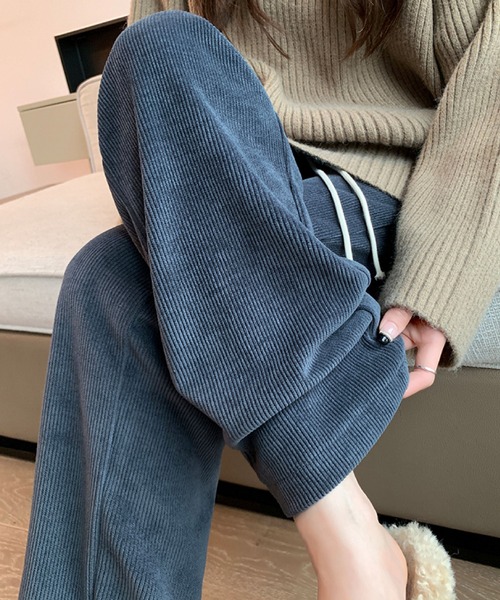 2ly2(トゥーリートゥー)の「コーデュロイ風ワイドパンツ(その他パンツ・レディース・ブラック/グレー/オレンジ・FREE)」の20枚目の写真
