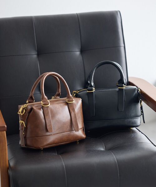 earth music&ecology（アースミュージックアンドエコロジー）の「ヴィンテージライクボストンバッグ（ハンドバッグ・レディース・ライトブラウン/ブラック・FREE）」の4枚目の写真