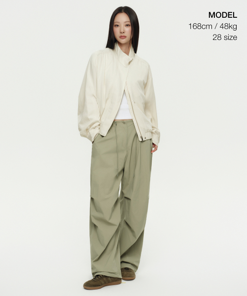 MUSINSA STANDARD WOMAN（ムシンサスタンダードウーマン）の「ウィメンズパラシュートパンツ[セージ]（スウェットパンツ・レディース・その他・30/24/26/28/22）」の14枚目の写真