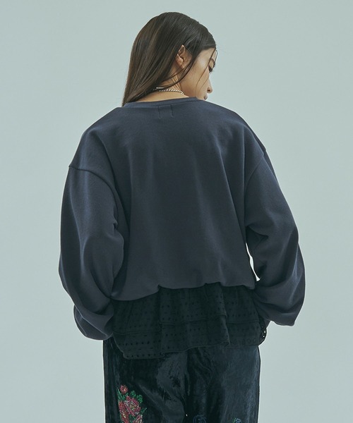 ROSE BUD（ローズバッド）の「LACE HEM SWEATSHIRT（スウェット・レディース・グレー/ネイビー・ONE SIZE）」の12枚目の写真
