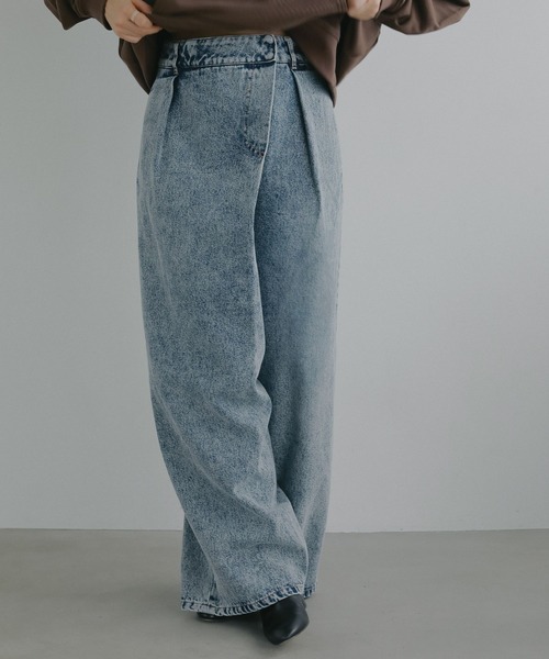 N WITH.(エヌウィズ)の「ラップデニムパンツ(デニムパンツ・レディース・ブラック/ブルー・X-SMALL/SMALL/MEDIUM)」の12枚目の写真