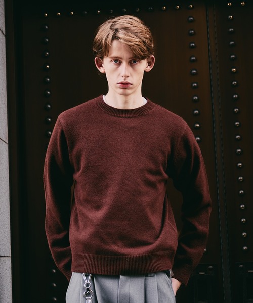 Regen Glanz(レーゲングランツ)の「sweat like simple crewneck knit / スウェットライクシンプルクルーネックニット(ニット/セーター・メンズ・ブラウン系その他/グレー/ブルー/グリーン/ワインレッド・MEDIUM/SMALL/LARGE)」の2枚目の写真