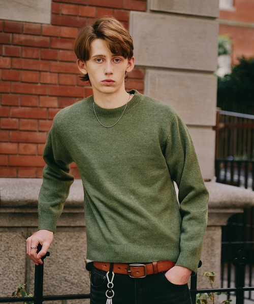 Regen Glanz(レーゲングランツ)の「sweat like simple crewneck knit / スウェットライクシンプルクルーネックニット(ニット/セーター・メンズ・ブラウン系その他/グレー/ブルー/グリーン/ワインレッド・MEDIUM/SMALL/LARGE)」の3枚目の写真