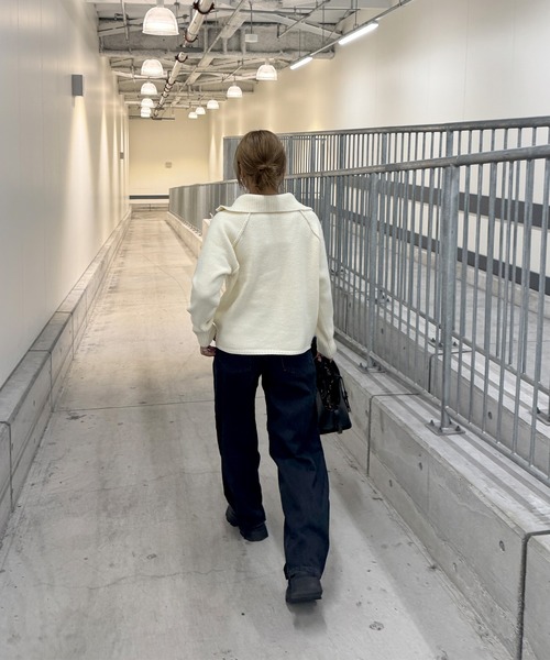 ISOOK（アイスー）の「スタンドカラーダブルジップニット(chiica select) / ドライバーズニット ジップアップ カーディガン 羽織り スタンドカラー 長袖 ミドル丈 ホワイト グレー シンプルニット 白 無地（カーディガン/ボレロ・レディース・アイボリー/グレー・FREE）」の9枚目の写真