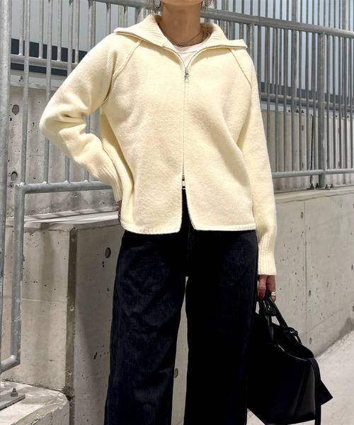 ISOOK（アイスー）の「スタンドカラーダブルジップニット(chiica select) / ドライバーズニット ジップアップ カーディガン 羽織り スタンドカラー 長袖 ミドル丈 ホワイト グレー シンプルニット 白 無地（カーディガン/ボレロ・レディース・アイボリー/グレー・FREE）」の18枚目の写真