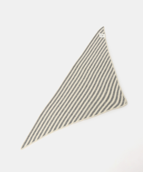 EDIT. FOR LULU(エディットフォールル)の「【hai/ハイ】Sophia Scarf(その他小物・レディース・ピンク/チャコールグレー・FREE)」の18枚目の写真