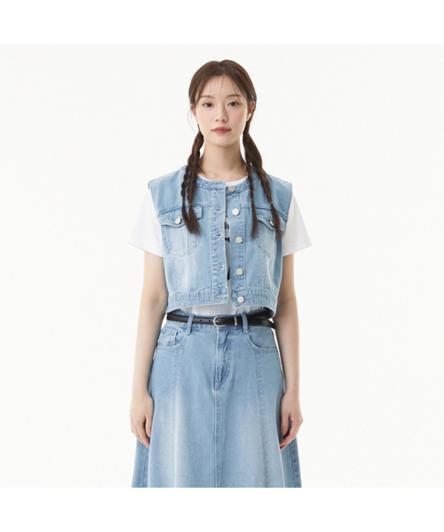 PLASTIC ISLAND（プラスティックアイランド）の「ノーカラー デニムベスト PR2DV481（ベスト・レディース・スカイブルー・SMALL/MEDIUM）」の2枚目の写真