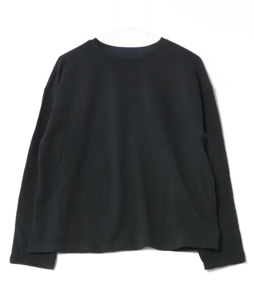 BY THE BAY(バイザベイ)の「【定番・着回し最強】無地オーバーサイズクルーネック長袖Tシャツ/6色展開|ロンT ゆったり 大人カジュアル 韓国ファッション 春秋コーデ レイヤード(Tシャツ/カットソー・レディース・ホワイト/チャコールグレー/ブラック/ネイビー/レッド/ブラウン・FREE)」の9枚目の写真