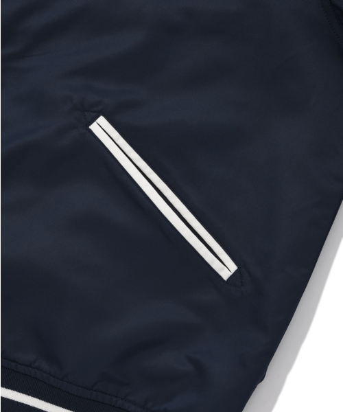 COVERNAT(カバーナット)の「Cロゴバスティジャケットネイビー(スタジャン・レディース・その他・LARGE/MEDIUM/SMALL/X-LARGE/X-SMALL/XX-LARGE)」の7枚目の写真