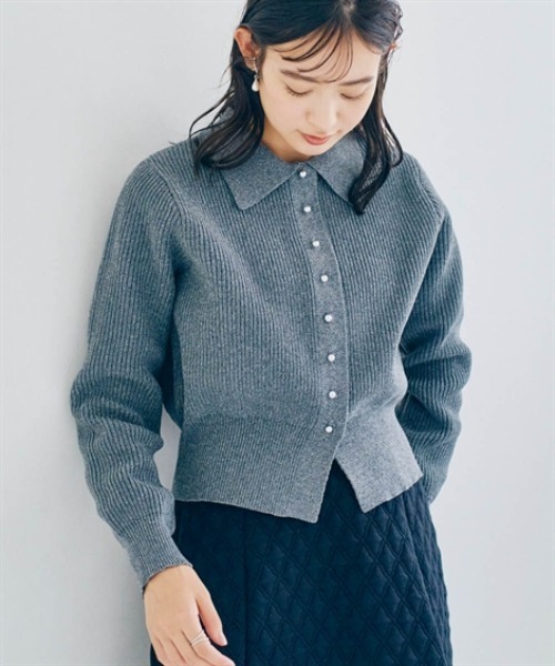 nissen（ニッセン）の「シルバーボタン襟付きニットカーディガン（ニット/セーター・レディース・チャコール/ライトグリーン・S/L/M/LL）」の5枚目の写真