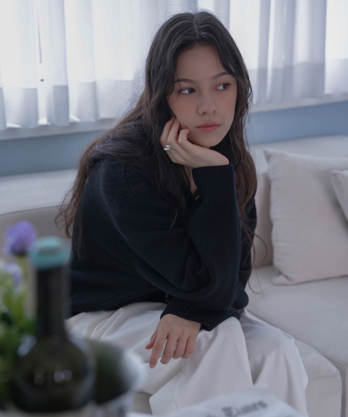 DEHEVE（デヘヴェ）の「Two-way Hood Zip-up Knit [Black]（ニット/セーター・レディース・ブラック・FREE）」の5枚目の写真