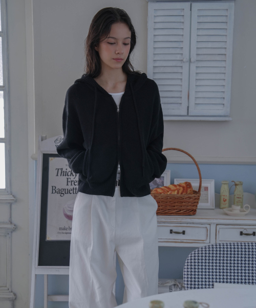 DEHEVE（デヘヴェ）の「Two-way Hood Zip-up Knit [Black]（ニット/セーター・レディース・ブラック・FREE）」の7枚目の写真