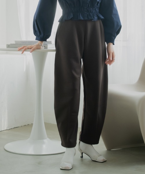 nissen（ニッセン）の「【低身長/高身長サイズ有】カーブスウェットパンツ（Petitjo/slattgir.)（その他パンツ・レディース・杢グレー/ブラック/ブラウン・M/L/LL/3L/PSS/PS/PM/PL/TM/TL/TLL/T3L）」の3枚目の写真