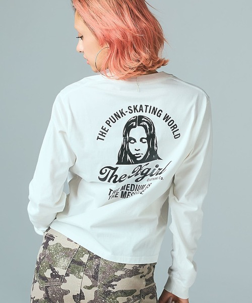 X-girl（エックスガール）の「ARCH LOGO AND FACE L/S TEE（Tシャツ/カットソー・レディース・ブラック/ホワイト・S/M/L）」の4枚目の写真