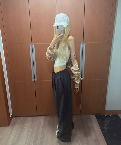 DAUSPICE（ディーオスピス）の「(DUC) Symbol Sweat Pants Vintage Black（スウェットパンツ・レディース・ブラック・SMALL/MEDIUM/LARGE）」の10枚目の写真