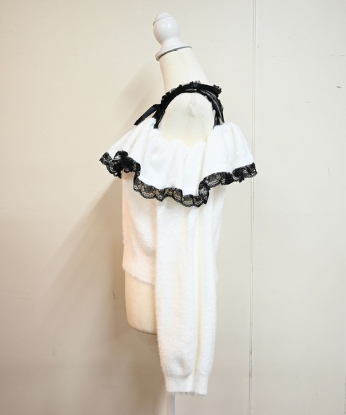 MA*RS(アメーバーマーズ)の「クロスチャーム付きオフショルニット(ニット/セーター・レディース・ホワイト/グレー/ブラック・FREE)」の22枚目の写真