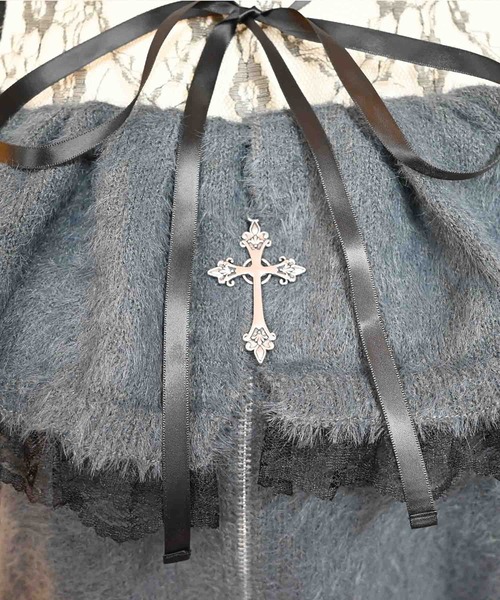 MA*RS(アメーバーマーズ)の「クロスチャーム付きオフショルニット(ニット/セーター・レディース・ホワイト/グレー/ブラック・FREE)」の13枚目の写真