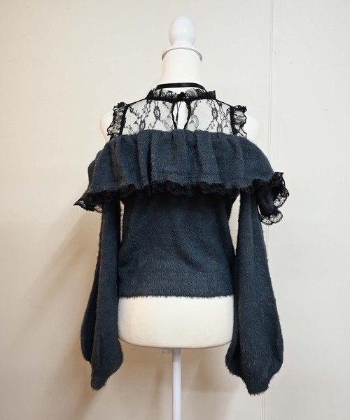 MA*RS(アメーバーマーズ)の「クロスチャーム付きオフショルニット(ニット/セーター・レディース・ホワイト/グレー/ブラック・FREE)」の11枚目の写真