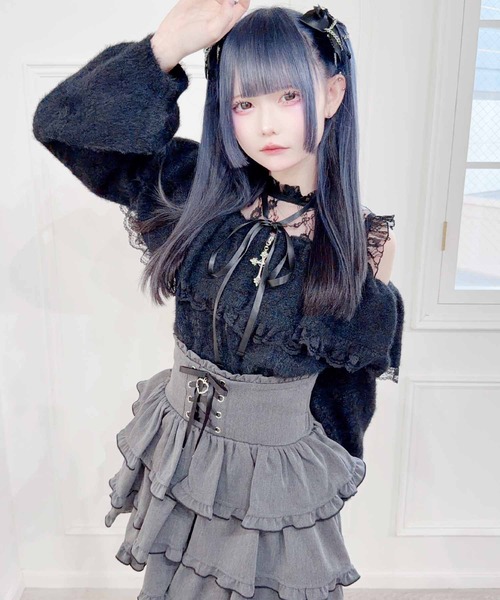 MA*RS(アメーバーマーズ)の「クロスチャーム付きオフショルニット(ニット/セーター・レディース・ホワイト/グレー/ブラック・FREE)」の7枚目の写真