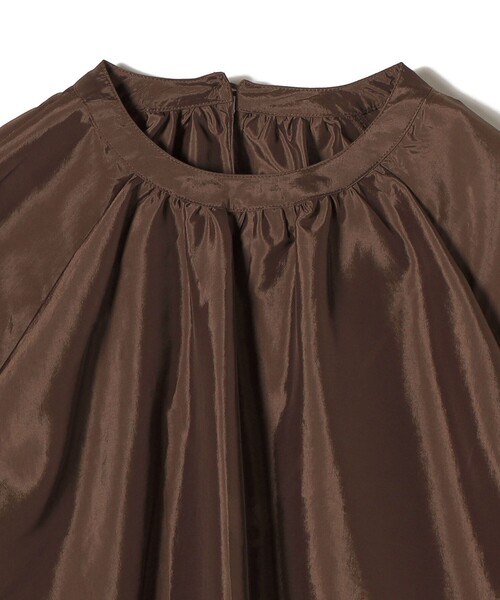 SHIPS(シップス)の「UNDER STANDING:shirring stopper blouse(シャツ/ブラウス・レディース・オフホワイト/ブラウン・ONE SIZE)」の7枚目の写真