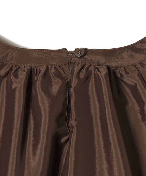 SHIPS(シップス)の「UNDER STANDING:shirring stopper blouse(シャツ/ブラウス・レディース・オフホワイト/ブラウン・ONE SIZE)」の8枚目の写真